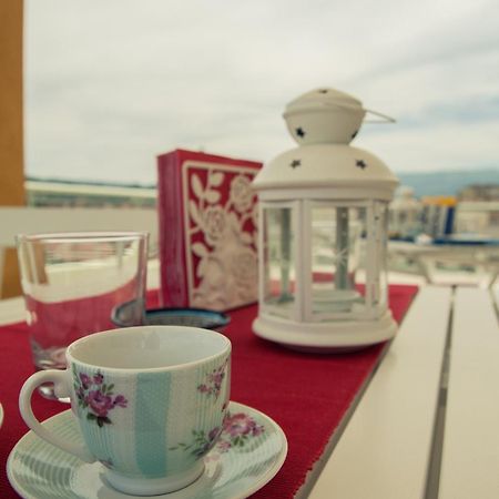 B&B I Fiori Del Mare 아그로폴리 외부 사진