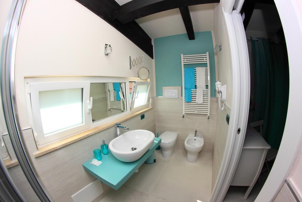 B&B I Fiori Del Mare 아그로폴리 외부 사진