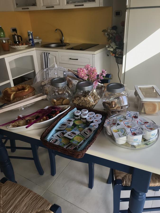 B&B I Fiori Del Mare 아그로폴리 외부 사진